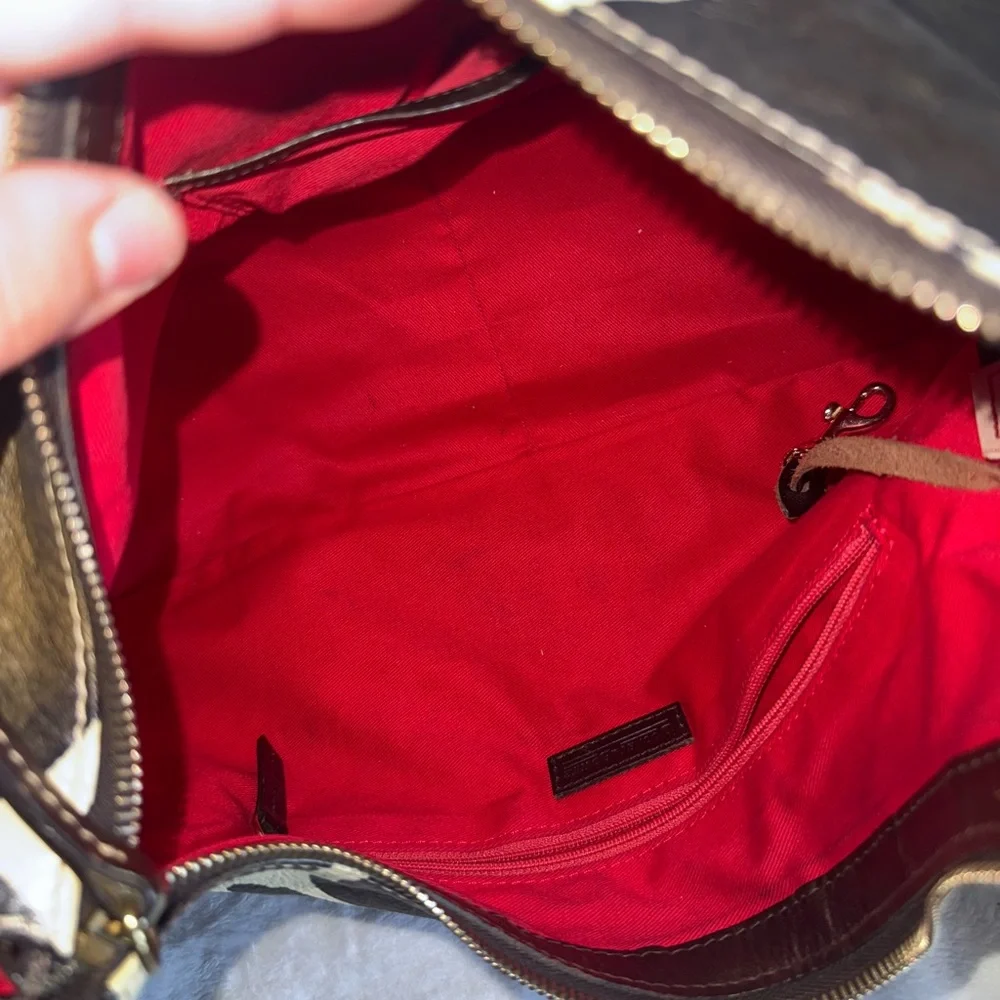 Dooney & Bourke Giraffe Animal Print Shoulder Bag w/ COA in EUC - Picture 8 of 14